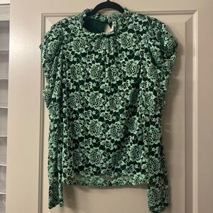 Acos&A blouse. Medium- green lace NWT